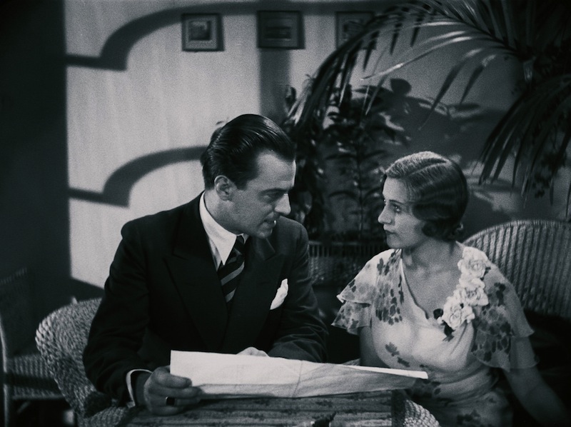 Jávor Pál és Fenyvessy Éva az 1931-es Hyppolit, a lakáj című filmben